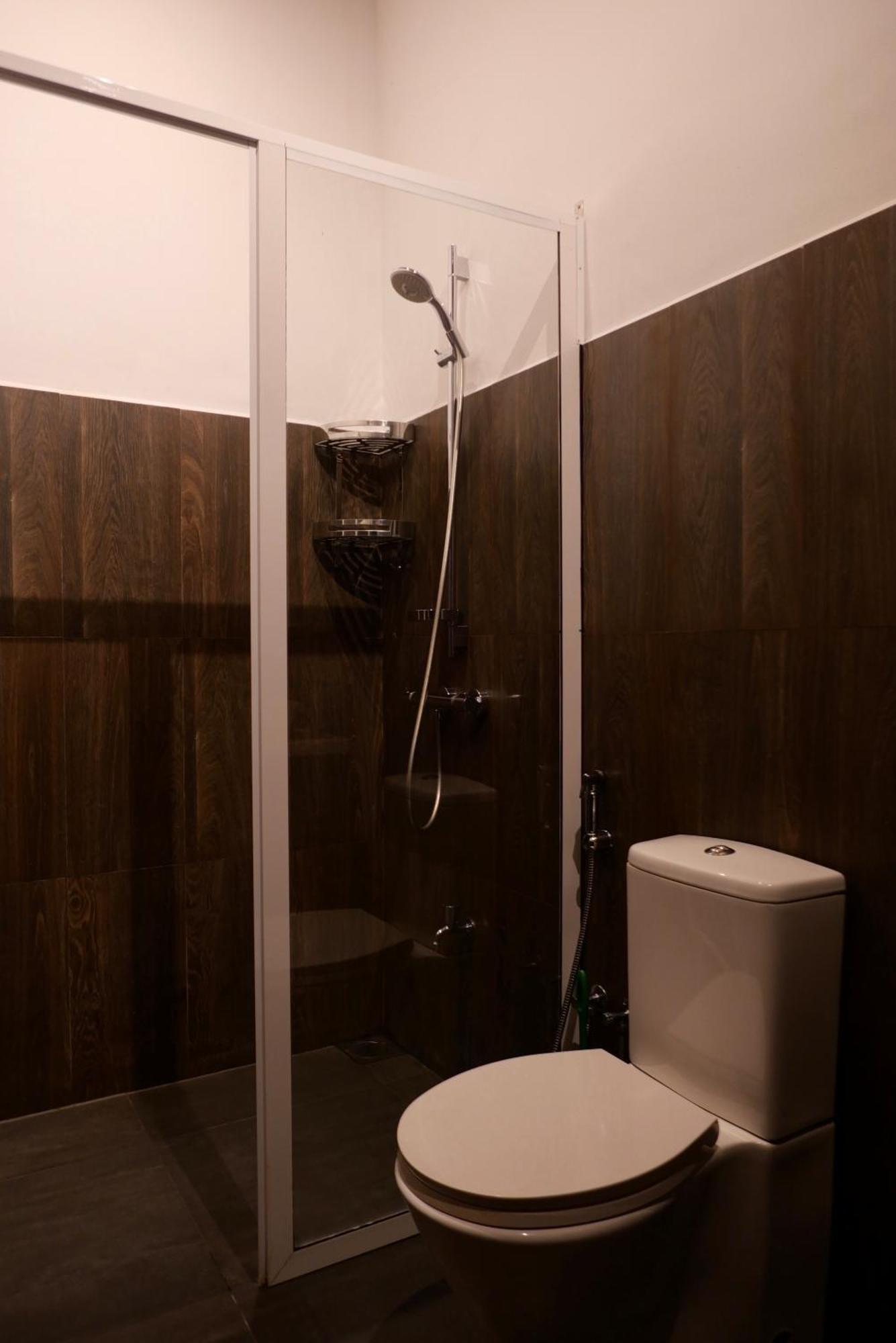 The Bliss Hostel Канди Екстериор снимка