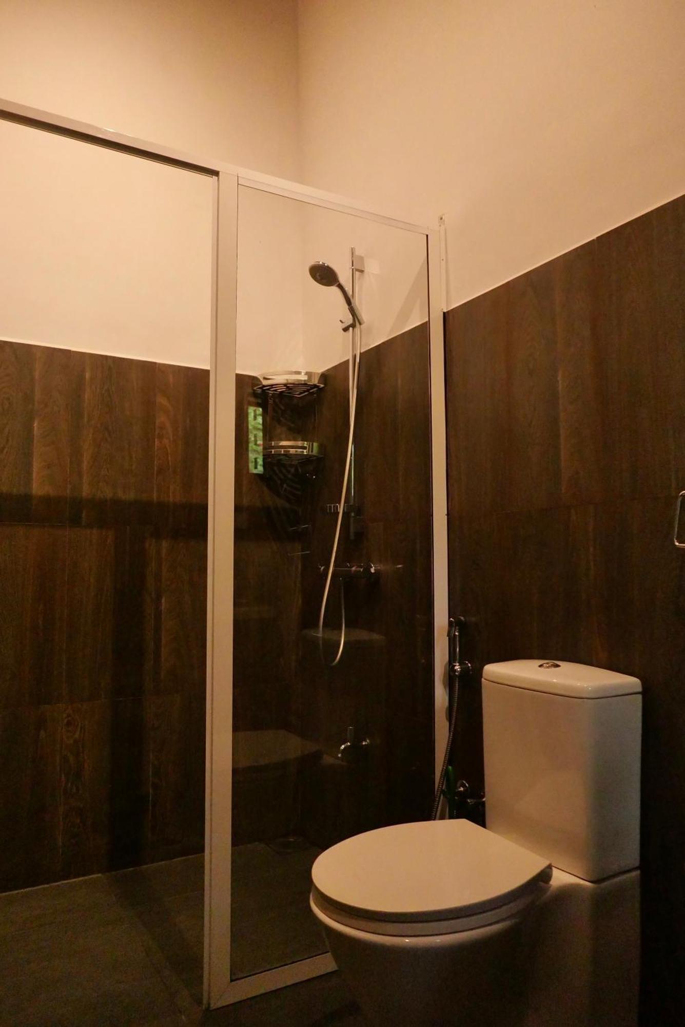 The Bliss Hostel Канди Екстериор снимка